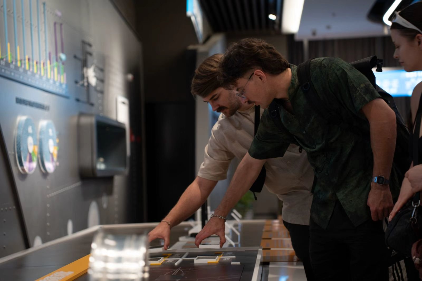 參觀太倉中德青年創(chuàng)新創(chuàng)業(yè)中心